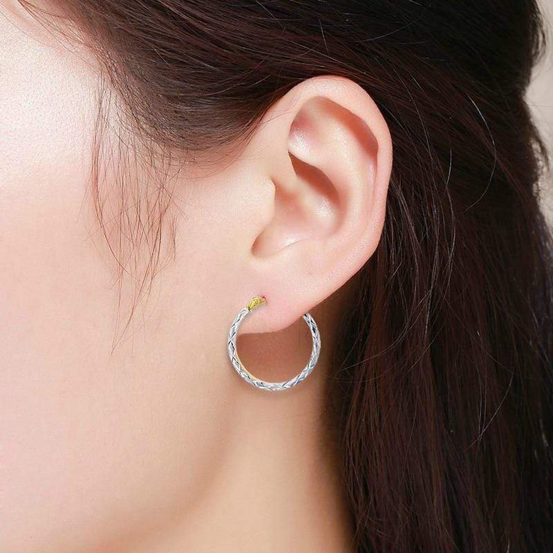 10K Gold Diamond Cut Two-Tone Hoop Earrings