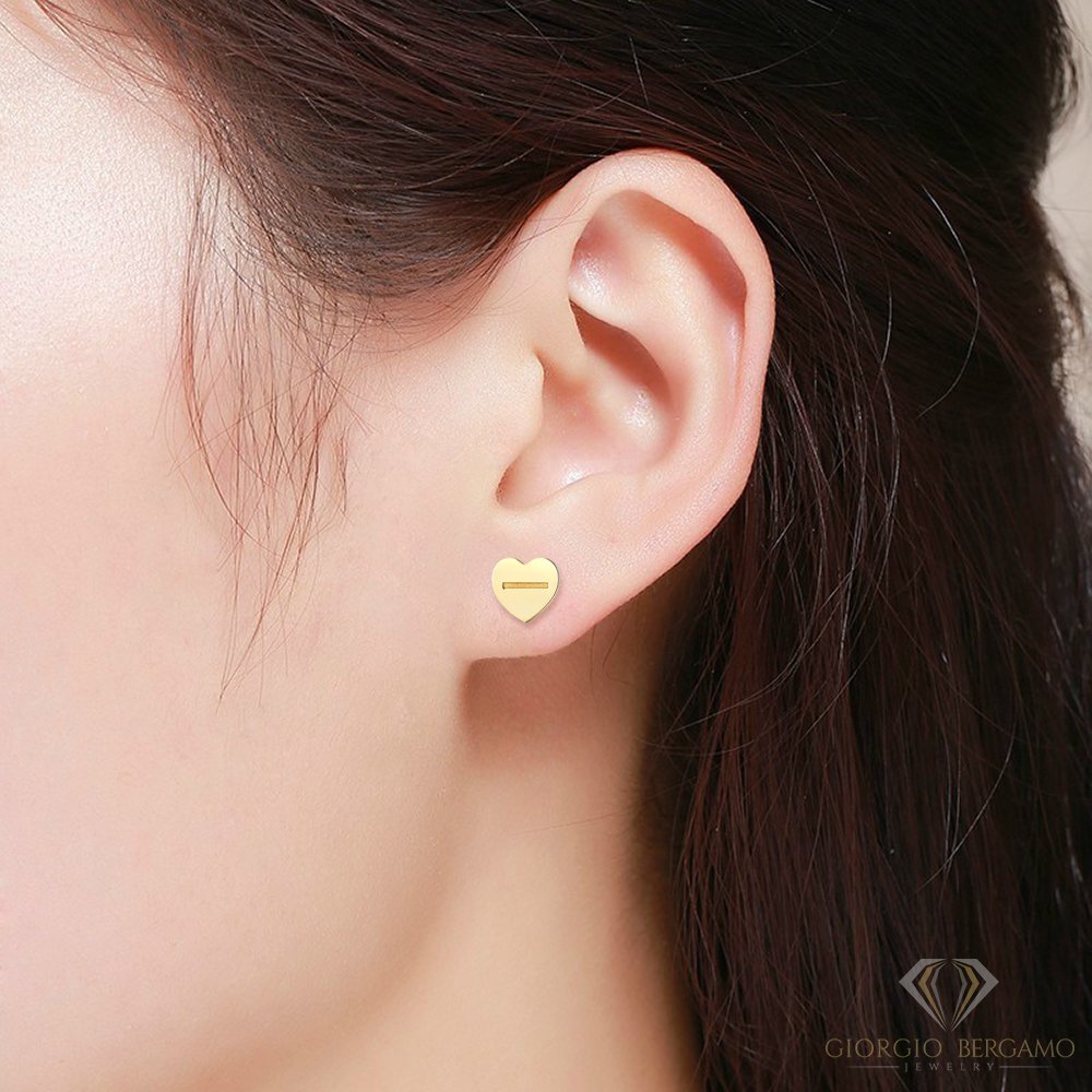 14K Yellow Gold Minimalist Heart Screw Stud Earring